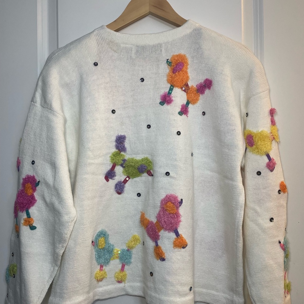 Design Options by Philip & Jane
Gordon Cardigan Sweater L Ramie
Cotton Poodle - Picture 2 of 15